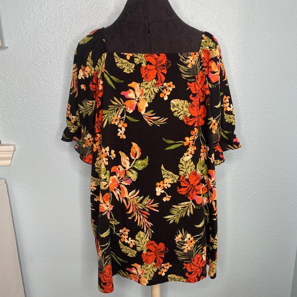 Cato Plus Size Black Floral Blouse - Picture 3 of 10